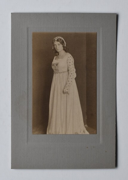 Franz Schmelhaus/ Becker & Mass Berlin | Emmy Krüger Fotografien | Fotografie | um 1910/ 1956