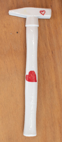 Karolina Koßmann - wounded Hornbach (1/13) -  - Porzellan - K2