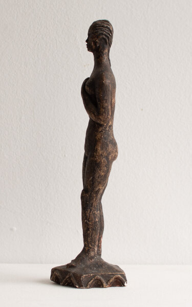 Fritz Zalisz - Stehender Frauenakt - Anfang 20. Jahrhundert - Gips, dunkelbraun über rotbraun gefasst