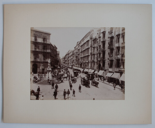 Giorgio Sommer, Giacomo Brogi u.a. | Neapel | Fotografie | 2. Hälfte 19. Jhd.