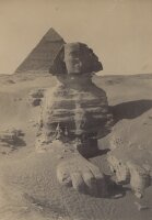 Wilhelm Plüschow | Jungenporträt und Sphinx | Fotografie | Um 1896/1897
